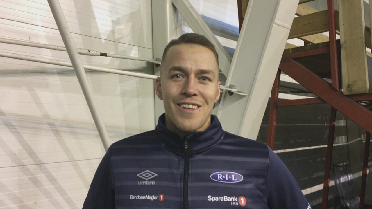 A55B7058-C0F4-4227-A4B9-EEB030DAC92D.MOV